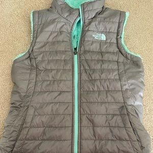 The North Face Girls Mossbud Reversible Vest 14/16